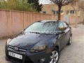 ford-focus-sport-2013-small-1