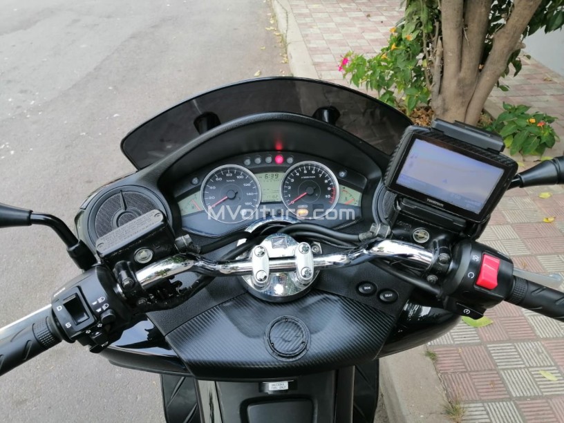 motocycle-honda-forza-300-smart-en-parfaite-etat-big-3
